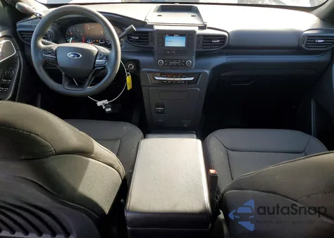 2020 Ford Explorer Police Interceptor z USA, uszkodzony, nr VIN 1FM5K8AB9LGC15267